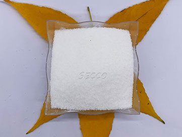 Dried high purity polyacrylamide is a fragile white solid