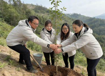 Planting Green, Flowing Clear: The Dual Mission of an Environmental Protection Enterprise